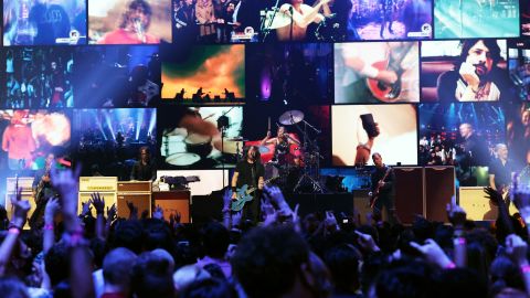 Foo Fighters perform a medley of some of their biggest hits before receiving the first-ever US Global Icon Award.