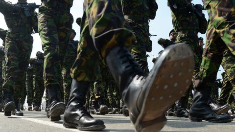 Sri Lankan military personnel take part in an Independence Day parade rehearsal in Colombo on February 2, 2017.