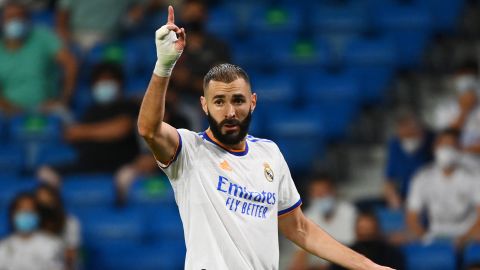 480px x 270px - Karim Benzema and Mathieu Valbuena: A â€‹blackmail â€‹allegation and a sex tape  -- two French footballers face off in court | CNN