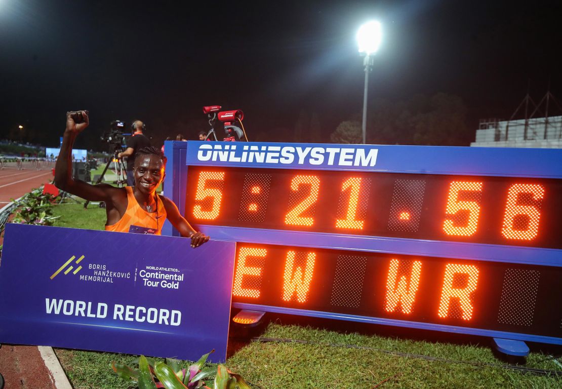 Niyonsaba celebrates setting a new 2,000m world record.