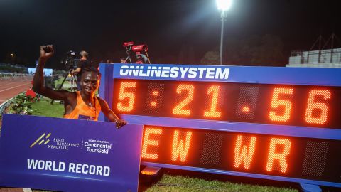 Niyonsaba celebrates setting a new 2,000m world record.