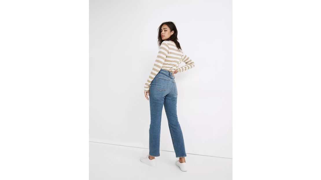 Curvy Slim Demi-Boot Jeans in Enright Wash