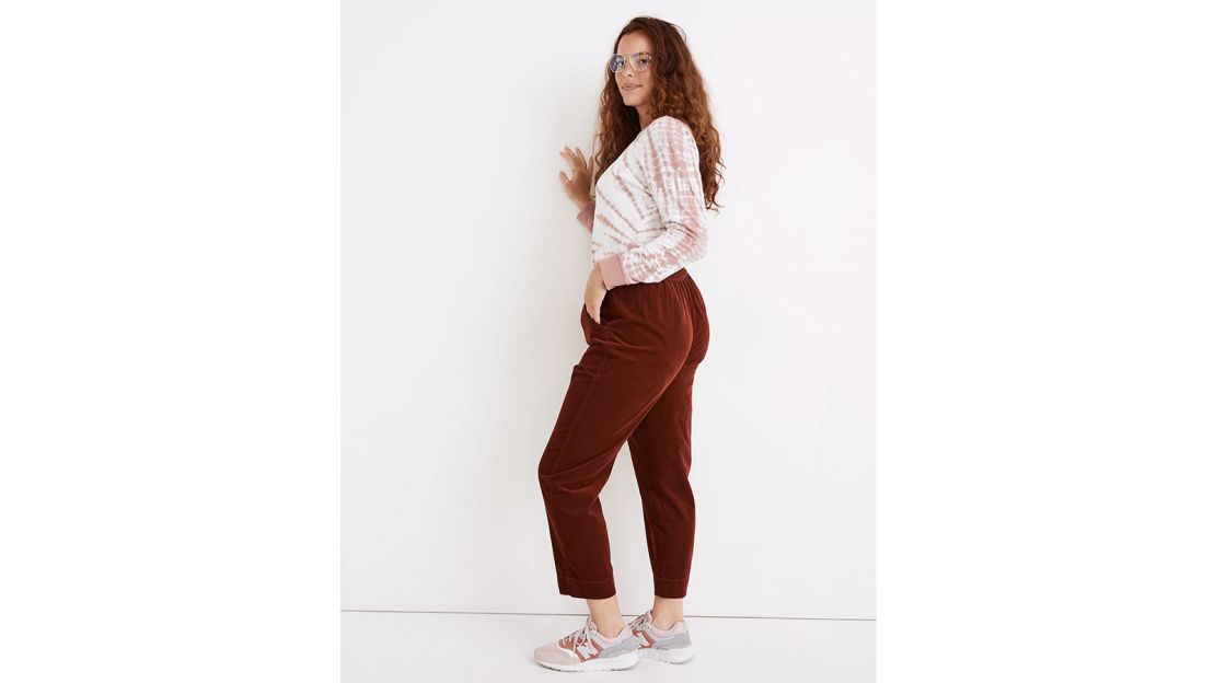 Curvy Tapered Huston Pull-On Crop Pants in Corduroy