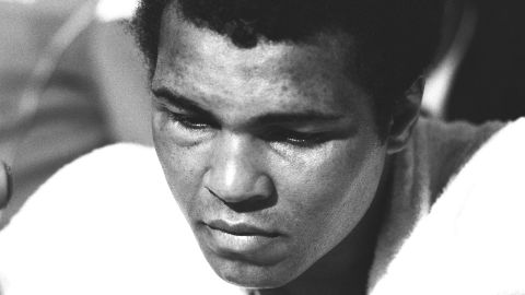 A shock loss to a young Leon Spinks in February 1978 was a clear sign of Ali's decline, although he took the title back from Spinks in September of that year.