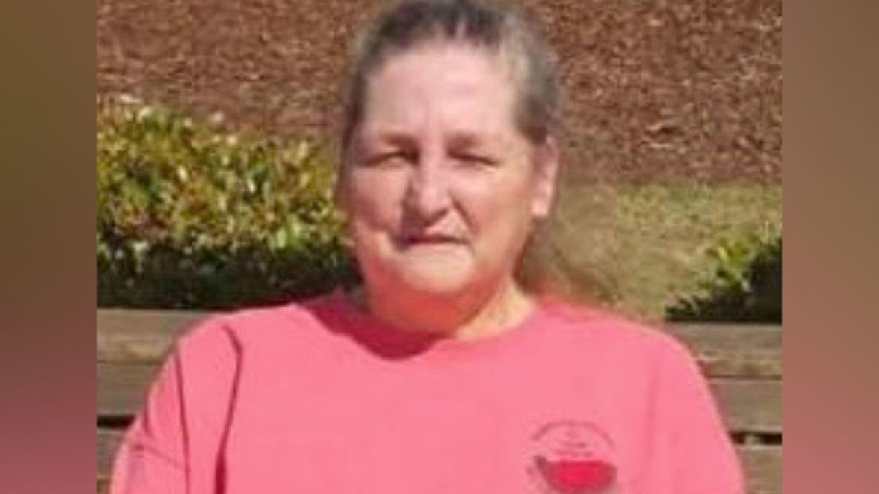 Gloria Satterfield died in February 2018.