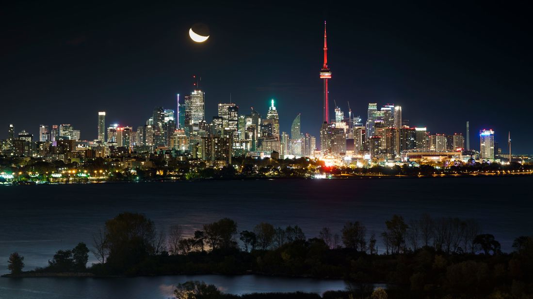 <strong>2. Toronto, Canada:</strong> This vibrant Canadian city is one of six that have never fallen out of the top 10 of the Economist Intelligence Unit's 2021 Safe Cities Index.