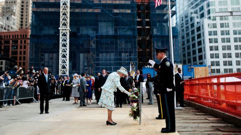 The Queen laid a wreath in remembrance at Ground Zero when she visited New York City in 2010. 