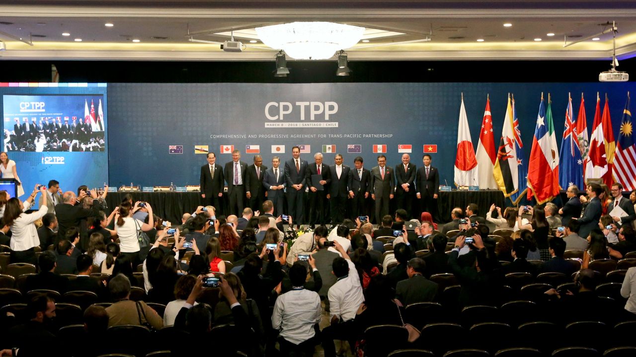The signing ceremony of the Comprehensive and Progressive Agreement for Trans-Pacific Partnership in Chile in 2018.