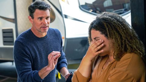 Scott Foley and Simone Recasner in "The Big Leap."