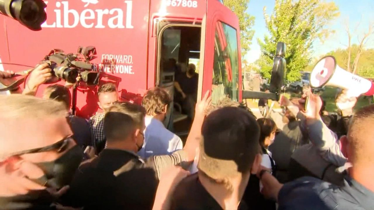 video thumbnail trudeau bus moment