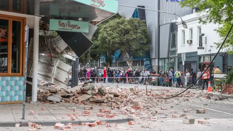 MELBOURNE, AUSTRALIA - SEPTEMBER 22: Damaged buildings (Betty's Burgers) following an earthquake are seen along Chapel Street on September 22, 2021 in Melbourne, Australia. A magnitude 6.0 earthquake has been felt across south-east Australia. The epicentre of the quake was near Mansfield, Victoria with tremors felt as far away as Canberra, Sydney and Tasmania. (Photo by Asanka Ratnayake/Getty Images)