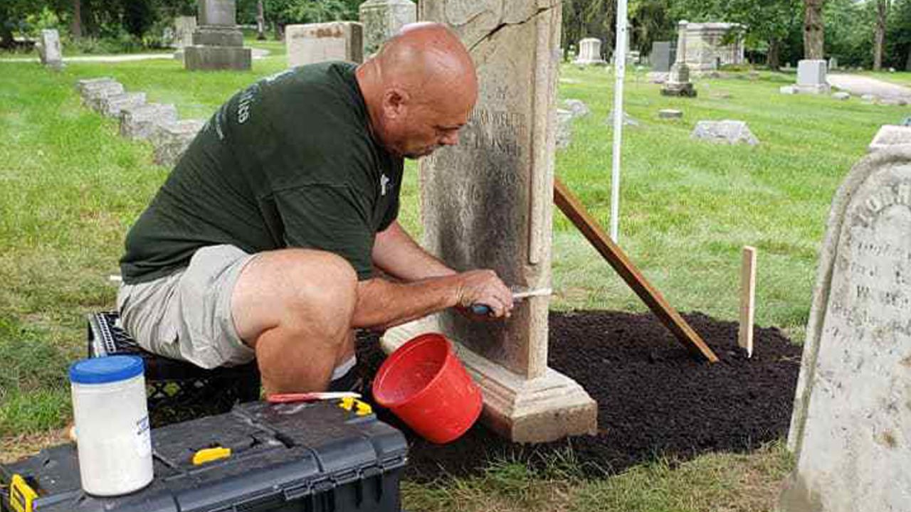 Andrew Noland of Silent Cities working on one of the stones.
