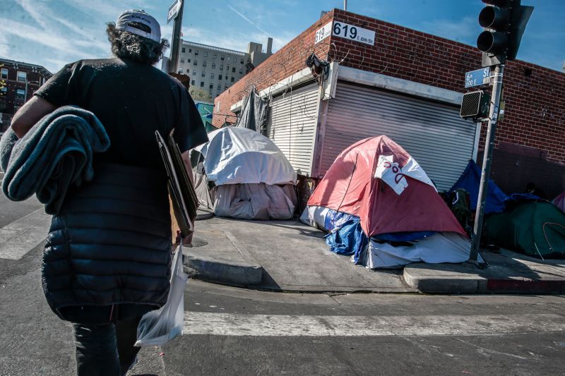 Appeals court rules Los Angeles not required to provide shelter