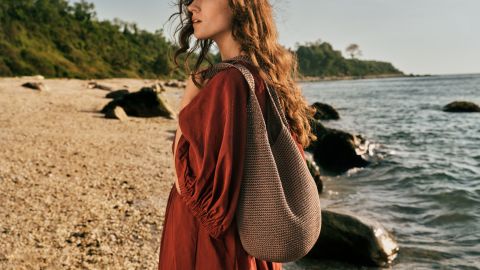 The Sak sustainably made bags offer earthy fall colors | CNN Underscored