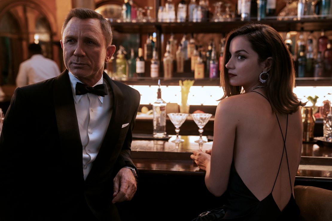 James Bond (Daniel Craig) and Paloma (Ana de Armas) in "No Time To Die."