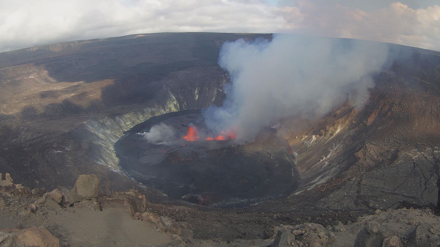 Hawaii's Kilauea volcano began erupting Wednesday, spewing lava for the first time since May.
