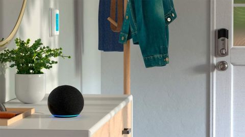 Amazon 4th-Gen Echo Dot