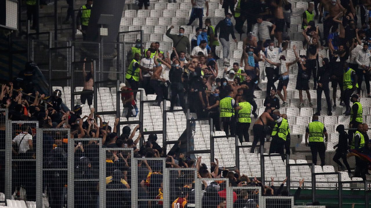 Marseille supporters (right) face Galatasaray supporters after the Europa League group E match between Marseille and Galatasaray at the Stade Velodrome.