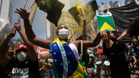 Protesters call for President Jair Bolsonaro to be impeached in Rio de Janeiro, Brazil, on October 2.