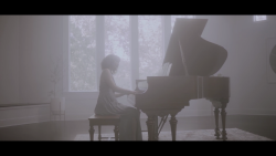 Music: Actress, singer Alicia Witt's new album_00001623.png