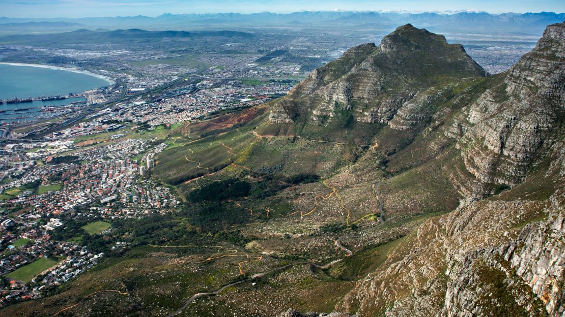 Table Mountain, view of Cape Town with Lion Head, Western Cape, South Africa (Sergi Reboredo / VWPics via AP Images)