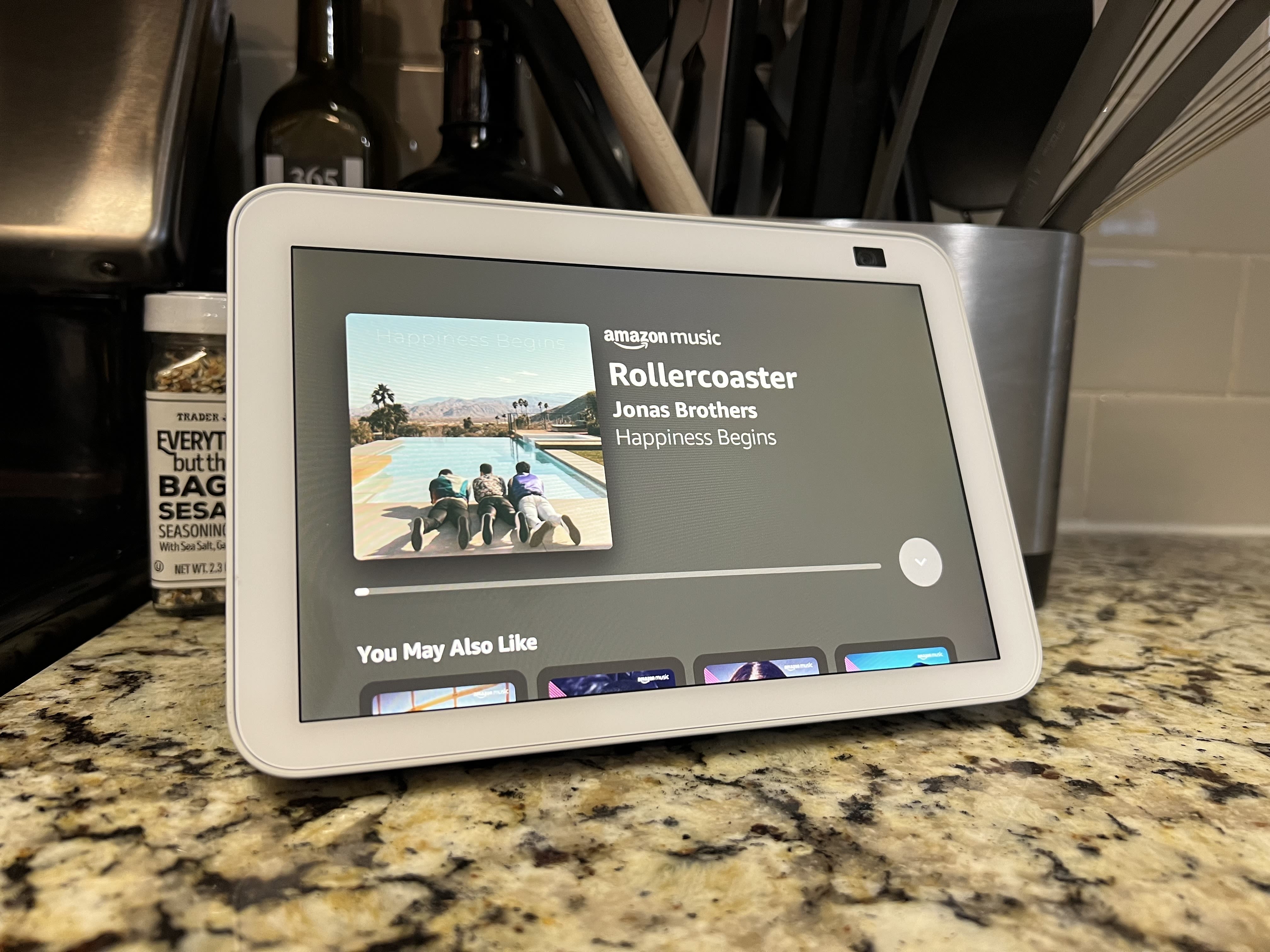 8 things to try on your new Echo Show 8 - About  India