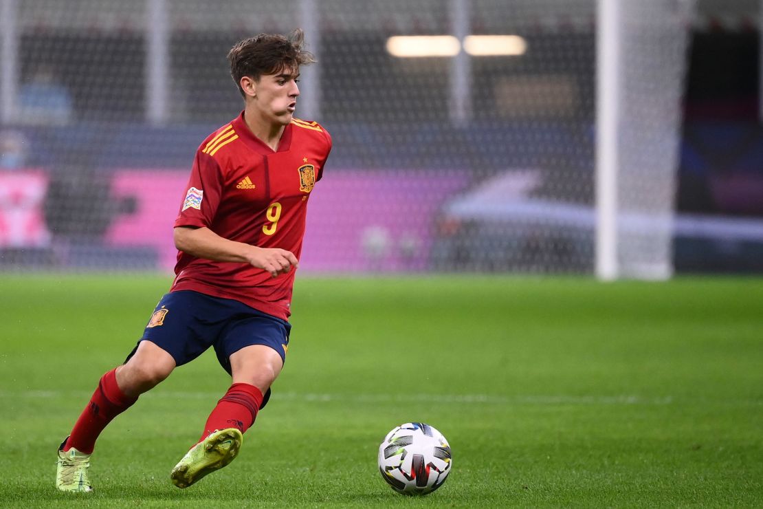 Spain's midfielder Gavi controls the ball against Italy on October 6, 2021. 