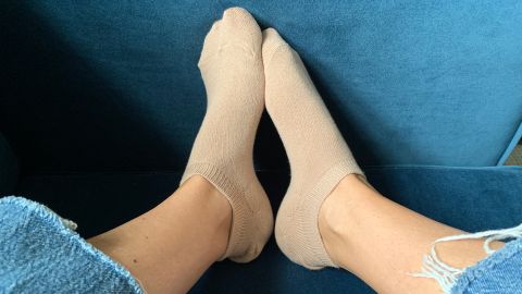 skims socks review 1