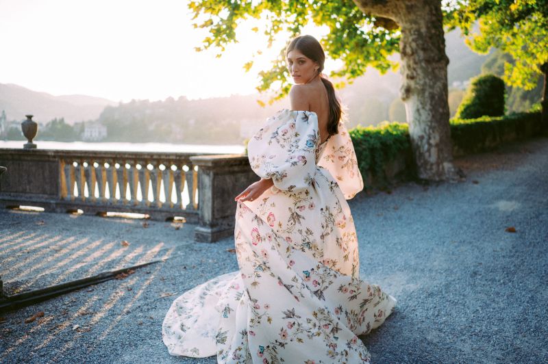 Monique lhuillier gowns for mother of store the bride