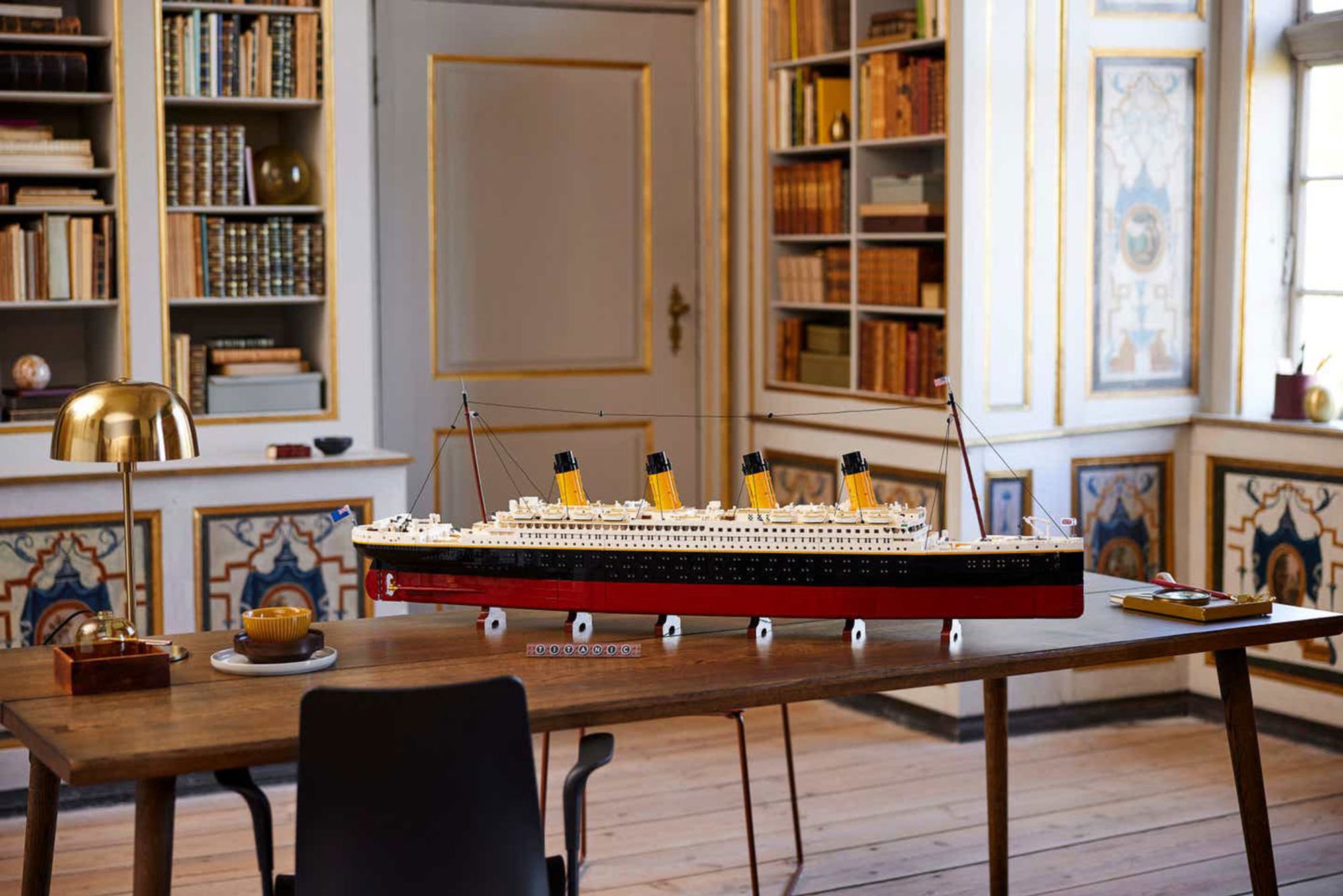 01 Lego Titanic replica