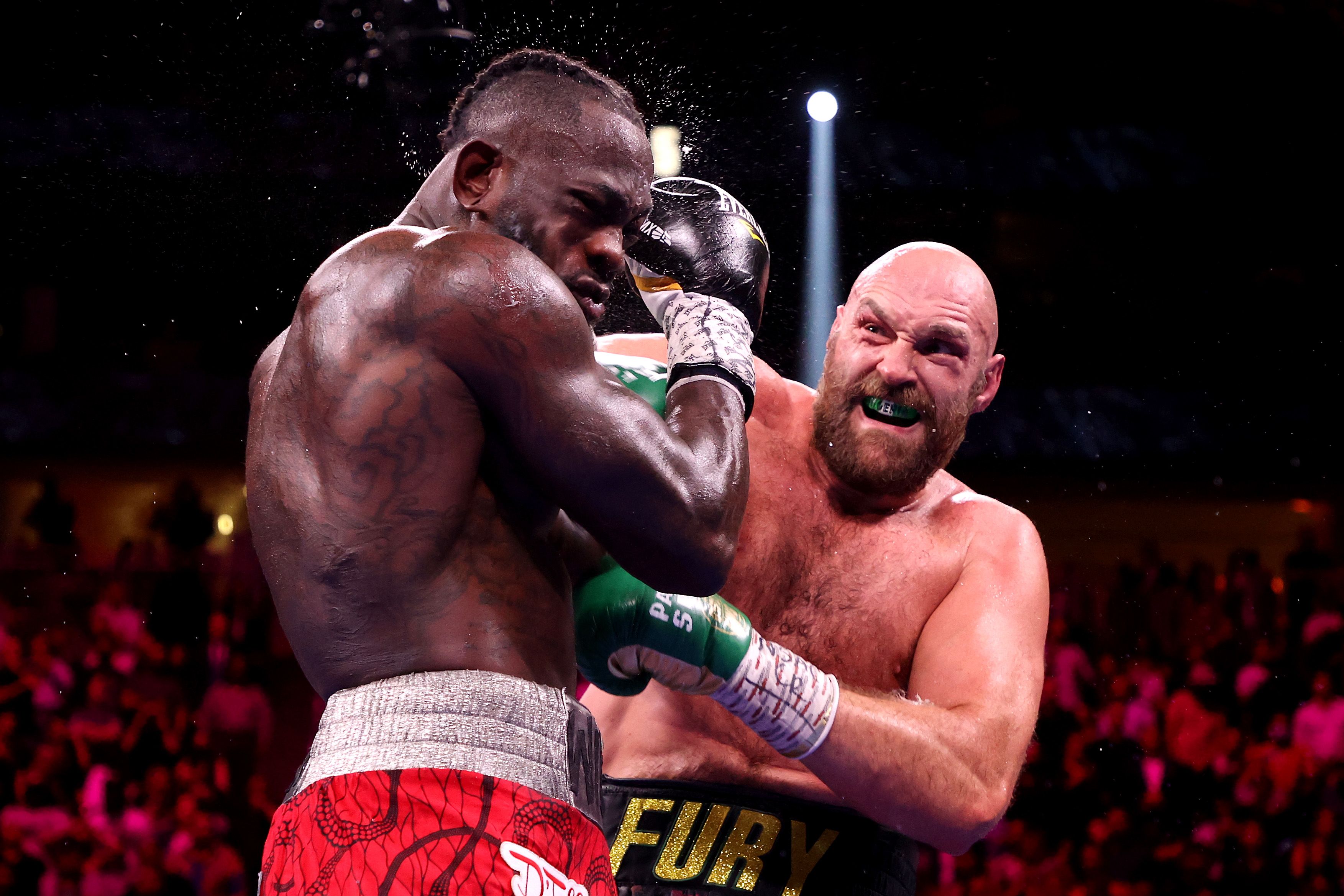 Tyson Fury knocks out Deontay Wilder to retain WBC title in heavyweight  fight for the ages | CNN