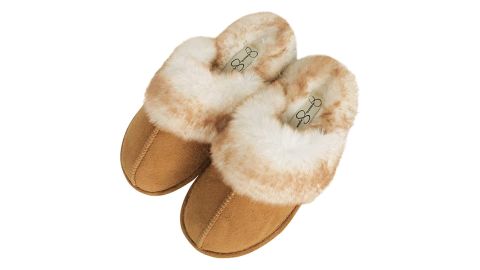 Jessica Simpson Women's Comfy Faux Fur Slipper