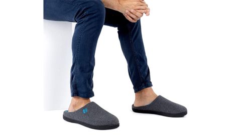 RockDove Chaussons en mousse à mémoire de forme bicolore originaux pour hommes