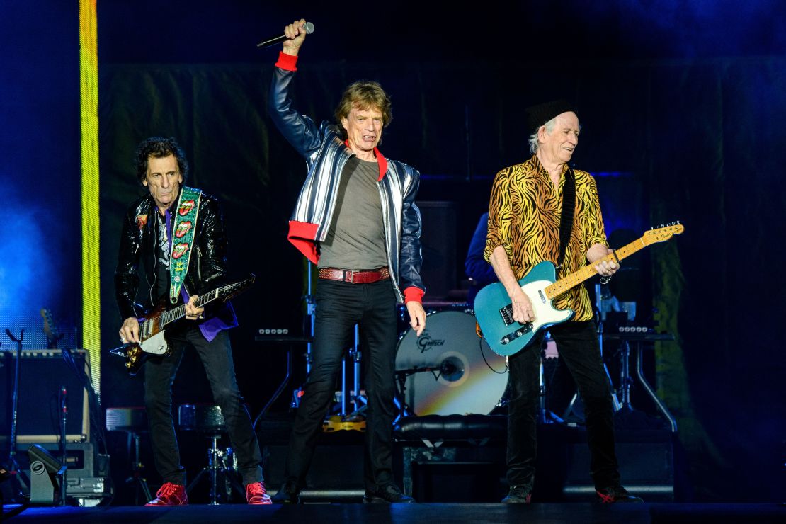 Paul McCartney says the Rolling Stones are 'a blues cover band