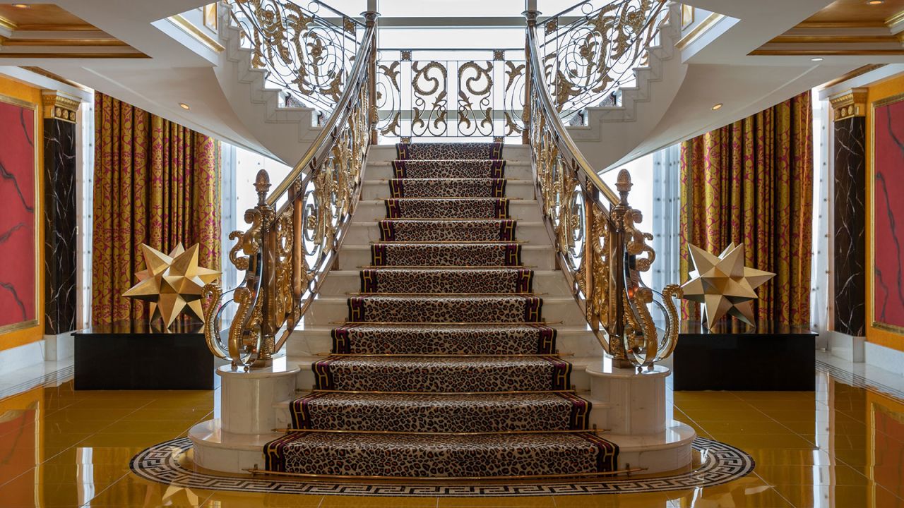 <strong>Staircase in the Royal Suite: </strong>The Royal Suite is nothing short of astonishing with its no-holds-barred exuberance. 