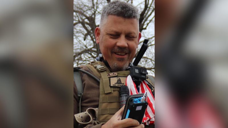 NextImg:FBI searching for Proud Boy after he disappears days before January 6 sentencing | CNN Politics