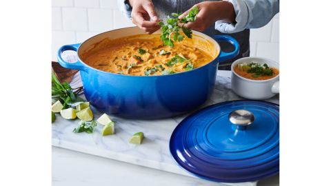 Le Creuset Signature Oval Pot 8 Quart