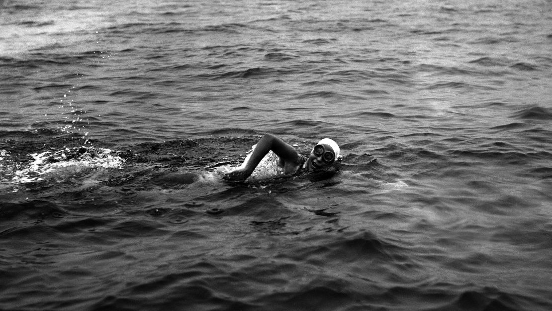 In 1951, Florence Chadwick, 32, of San Diego, California, became the first woman in history to swim the English Channel both ways.
