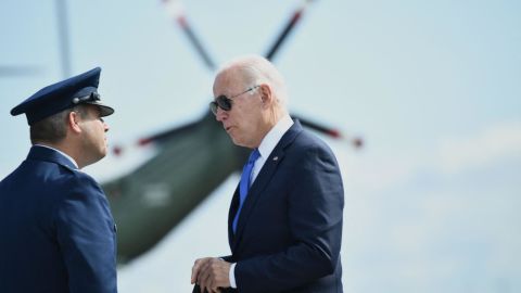 01 biden 1015