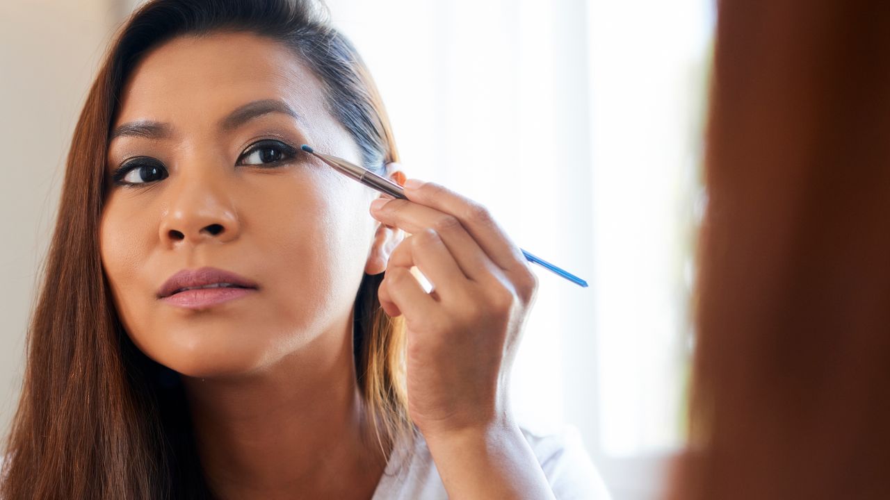 iStock smokey eye 2