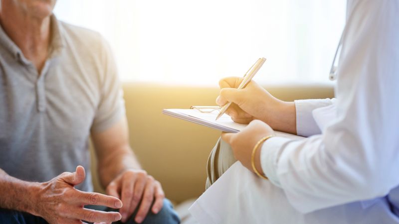 NextImg:Urinary tract infections in men: Here are 10 things to know | CNN