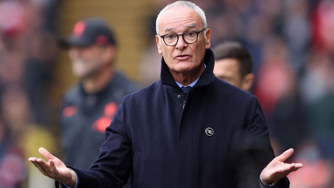 Ranieri reacts during the Premier League game against Liverpool.