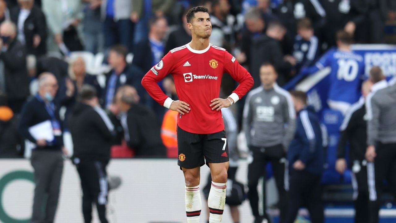 Ronaldo reacts during the match between Leicester City and Manchester United.