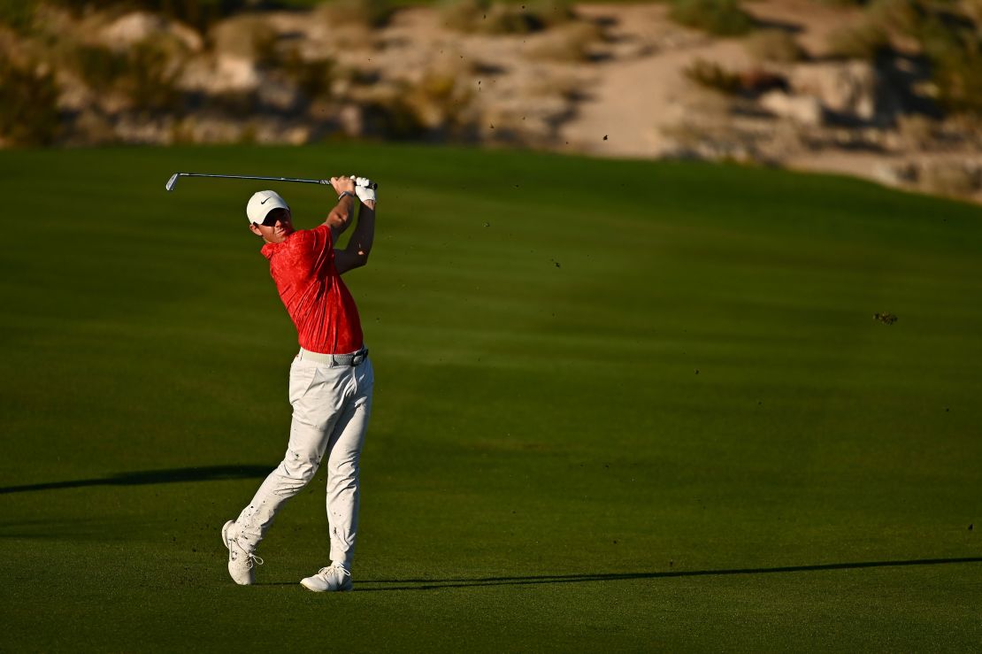 McIlroy plays an approach shot on the 18th hole during the final round of the CJ Cup.