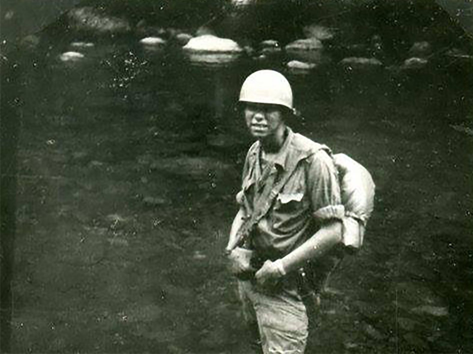 Powell serves as an adviser to a Vietnamese infantry battalion while deployed in 1963. Powell was wounded that year by a Viet Cong booby trap. He was also wounded in a 1969 helicopter crash in which he rescued two soldiers.