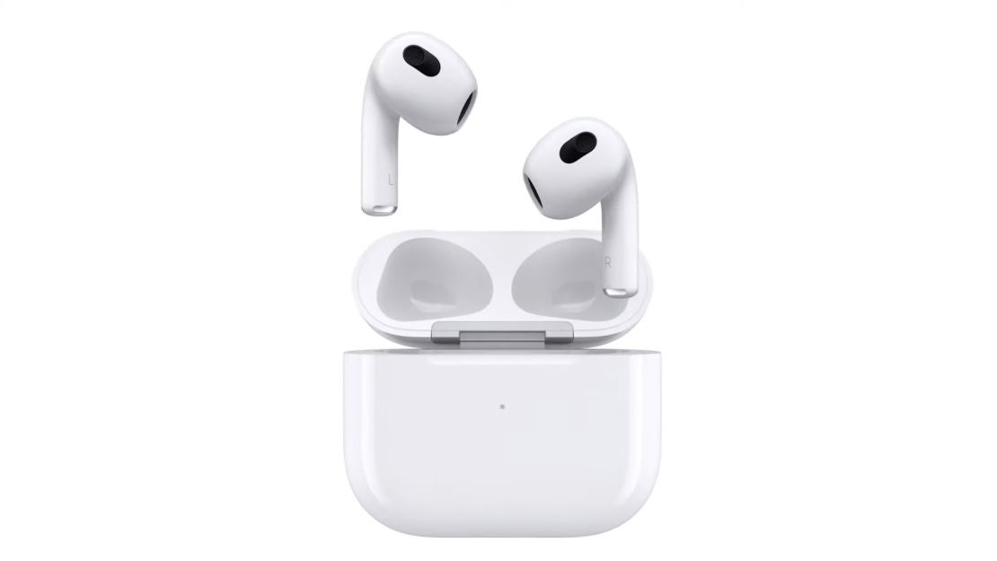 Apple explains the 'logic' behind design of AirPods Max case - Times of  India