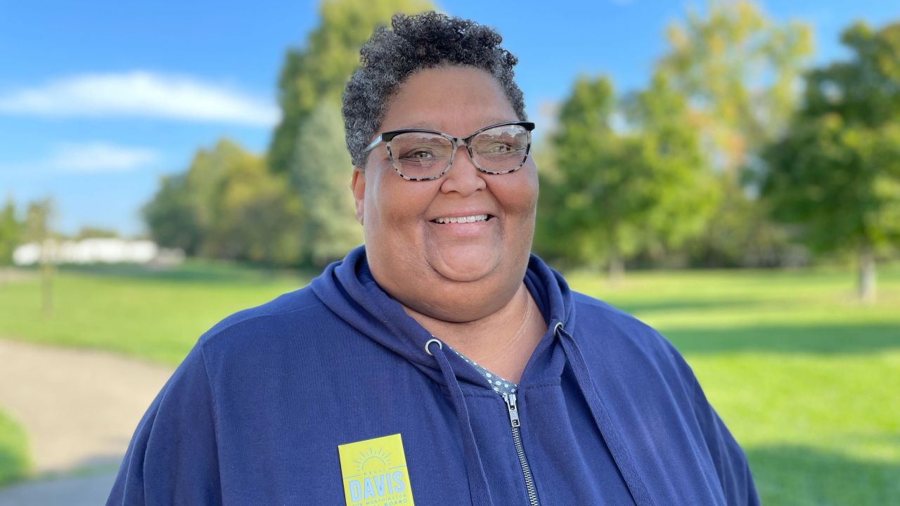 Kelli Davis is disowning support from a group that calls on voters to back a slate of candidates.
