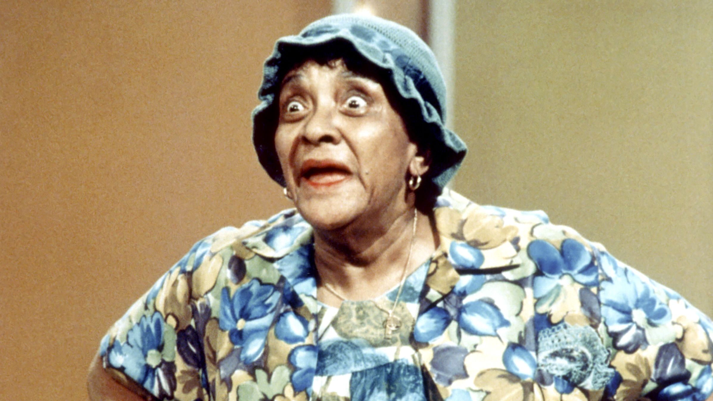  Jackie Moms Mabley was a comic pioneer onstage and an open lesbian offstage. Friends say she didn't try to hide her idenity.