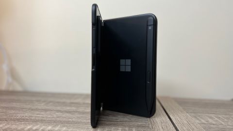 17-surface duo 2 review underscored