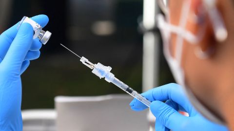 01 pfizer vaccine vial needle 0922